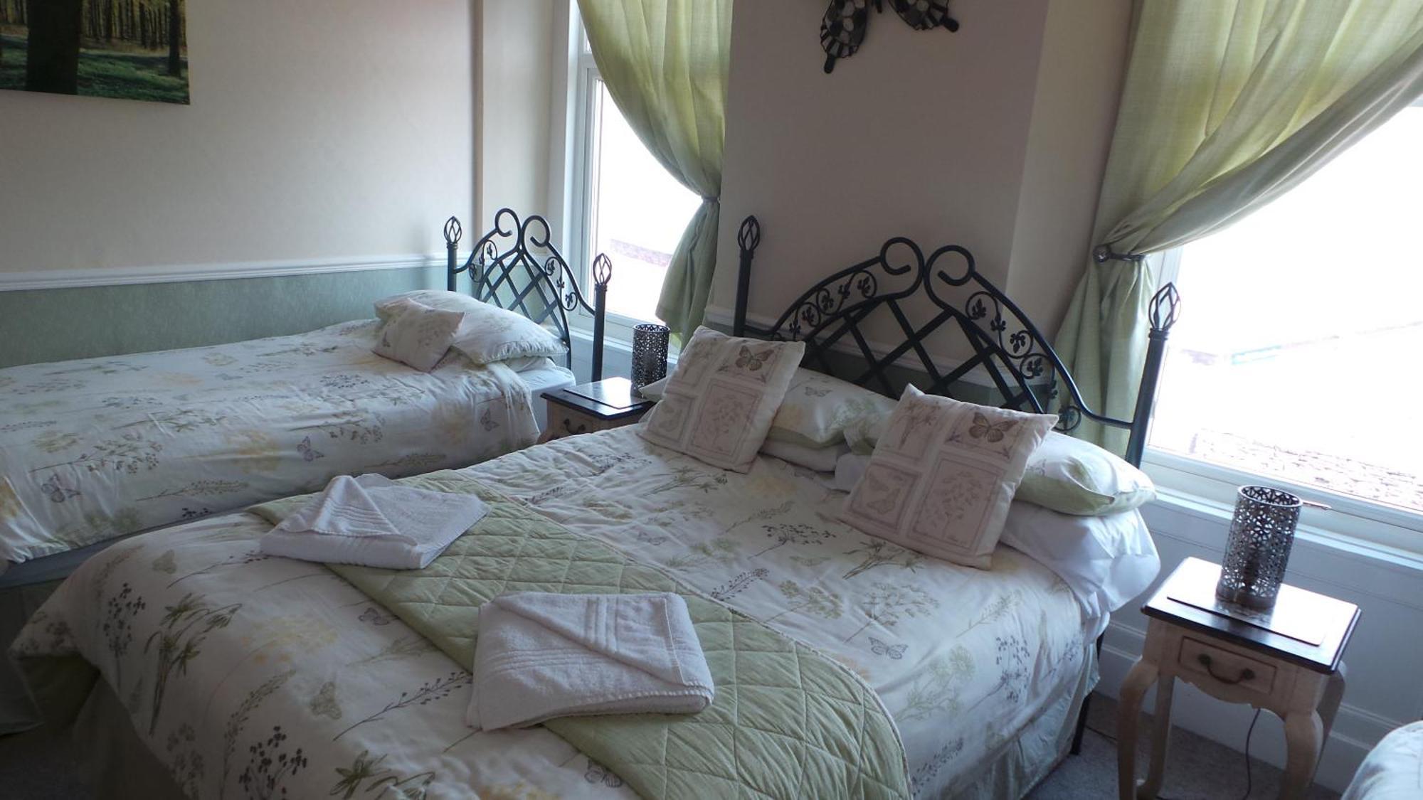 Tynedale Guest House 펜리스 외부 사진