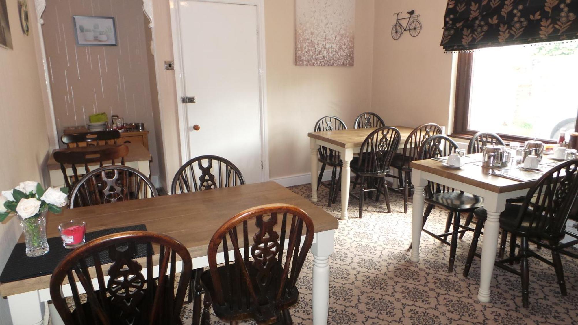 Tynedale Guest House 펜리스 외부 사진