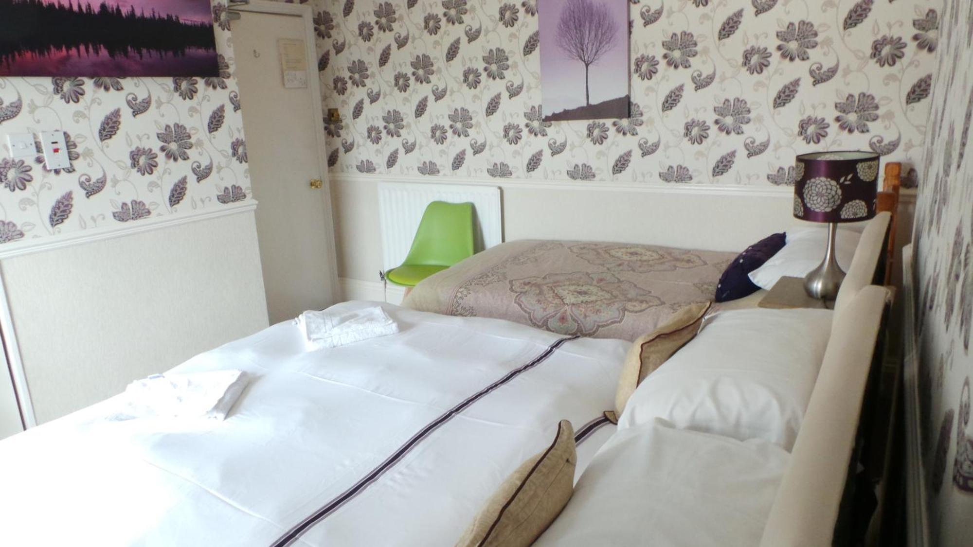 Tynedale Guest House 펜리스 외부 사진