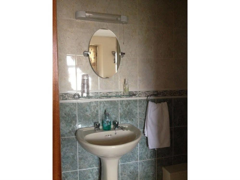 Tynedale Guest House 펜리스 외부 사진